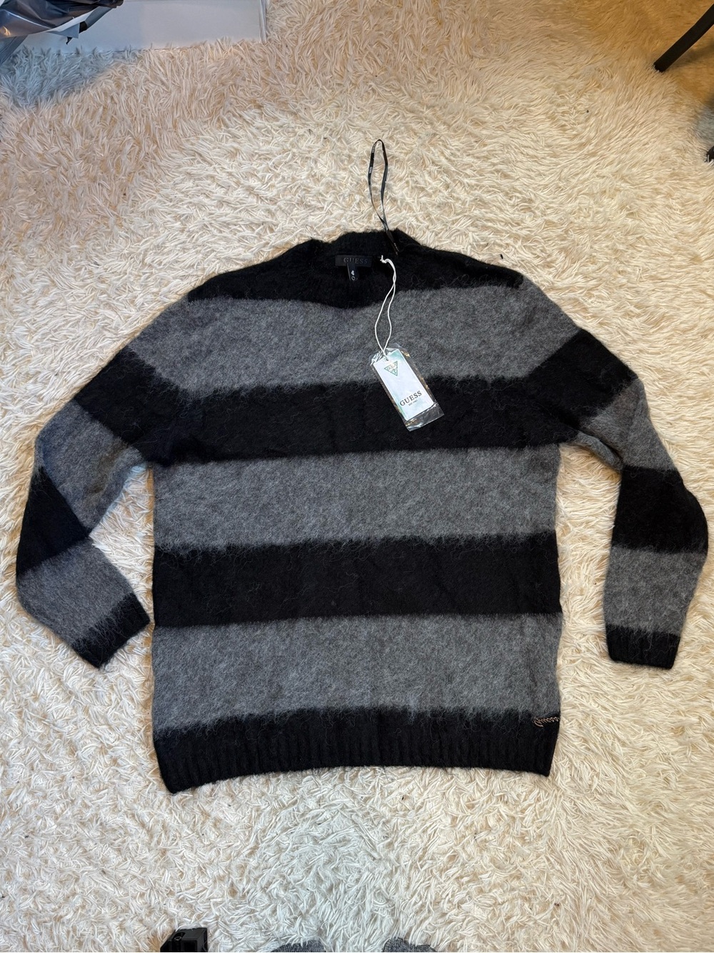 BNWT Guess Crewneck Sweater